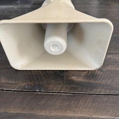 Radionics D117 30 Watt Siren Horn Speaker Yelp Steady Tone Off-White Security