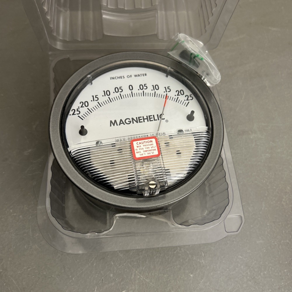 Dwyer Instruments 2300-0 Dwyer Magnehelic Pressure Gauge, 0.25In To 0 To 0.25In