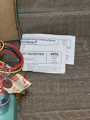 ASCO RED HAT SOLENOID VALVE 2 Way NC 3/8″ NPT 120/60 110/50 8220G001 NOS