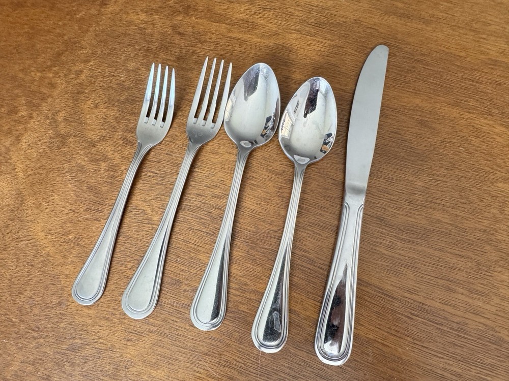 HUBERT Utopia Heavyweight 18/8 Flatware Silverware Stainless Steel