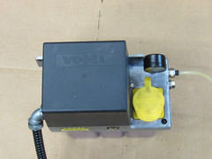 VOGEL LUBRICATOR PUMP MKU2-KW3-10003-V13 230V 16BAR 0.2L/MIN – USED