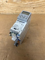 LENZE E82EV551_4C, 8200 VECTOR 0.55KW INVERTER, CLEAN TAKEOUT, MAKE OFFER!