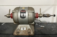 Red-Wing model 26 Ball Bearing AC Motor 1/4hp- Works good