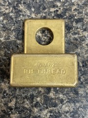 R.H. Thread 45V62 Threaded Fitting