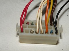 Whelen Howler 01-086A664-00, 200W, 16A, 12.8VDC Amplifier Strobe Power Supply