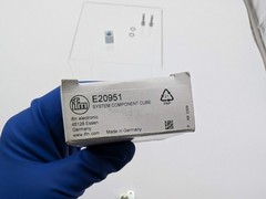 IFM E20951 Mounting Cube for Aluminum Profiles M10 Thread Diecast zinc