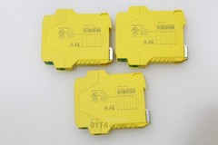 PHOENIX CONTACT used PSR-SCP-24UC/URM4/5X1/2X2/B ELEC-I-3313=9M35