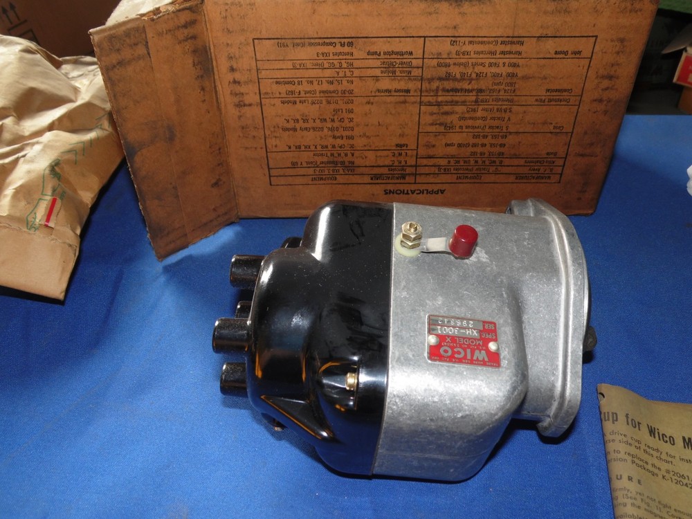 NOS Vintage Wico Magneto XH-300 XH-3001 K-12042 Case John Deere IHC