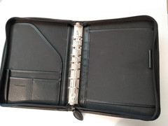 Day-Timer Black Zippered Planner Cover Organizer 8″x10.5″ 7 ring, NICE!