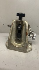 ADUSTABLE HEIGHT TILTING TAILSTOCK spacer Rotary Table ￼Dividing Head holder
