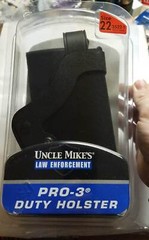 Uncle Mike’s Law Enforcement Pro-3 Duty Holster (Right Hand) – Size 22