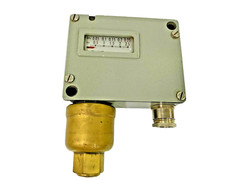 TRAFAG 900.2675.901 Pressure Switch G1/4 0.2-2.5 bar 0.02-0.25 MPA