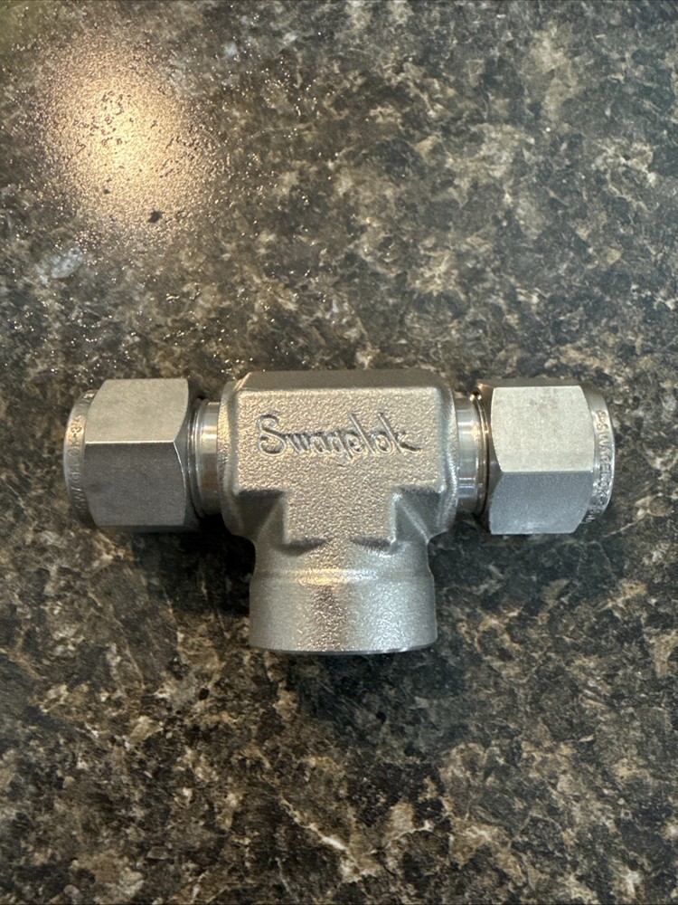 Swagelok SS-810-3-8TTF Female Branch Tee 1/2″ Tube x 1/2″ Tube x 1/2″ FNPT