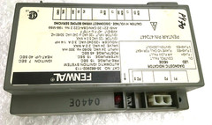 Fenwal 35-662902-113 Automatic Ignition Control System Pentair 472447 used #P470