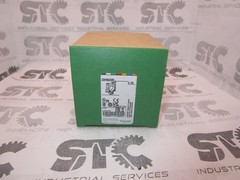 ZB4BZ009 Genuine SCHNEIDER Mounting Base, 22mm, BOX OF 10 Pcs Fast Shipping