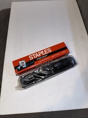 Staples Adjustable 3 Hole Punch 10 Sheet Capacity Black NIB