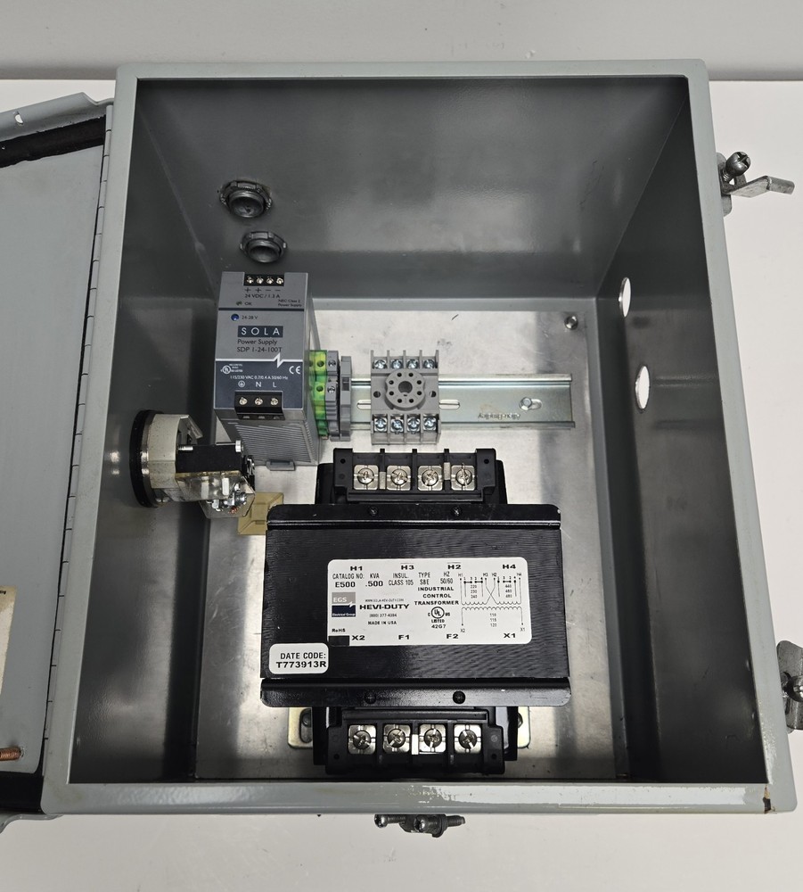 HOFFMAN A12108CH MOTOR CONTROL UNIT W/ TRANSFORMER E500, POWER SUPPLY.