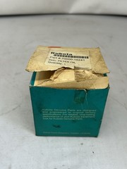 NEW OLD STOCK SEALED OEM GENUINE KUBOTA 70000-15241 Oil Filter Made in Indonesia