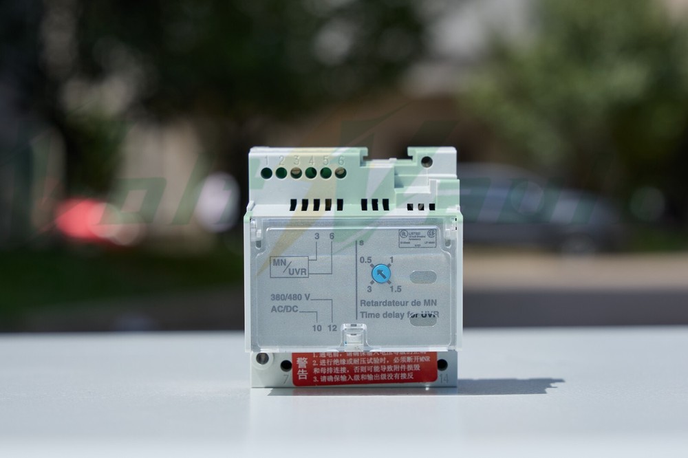 33683 Brand New Schneider NW NT ACB Adjustable delay unit MN/UVR 380-480V AC/DC