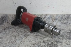 Chicago Pneumatic CP1816 5/8 In Chuck 3/8 In NPT Air Inlet Air-Powered Drill