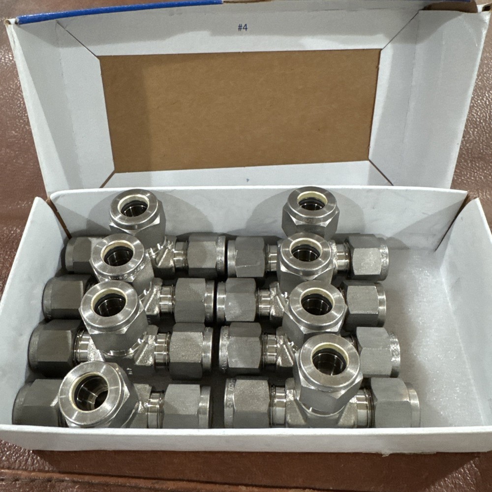 Box of 8 Swagelok Stainless Steel Union Tee Union Fitting, 3/8″ OD, SS-600-3