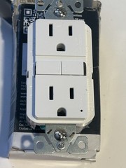 NEW Eaton Tamper Resistant TRGF15W White 15A 125V GFCI Receptacles Outlets NIB