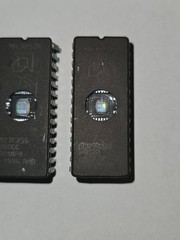 3 PCS TOTAL AMD 256KBIT UV EPROM Qty 2 AM27C256-200DC Qty 1 AM27C256-70DC