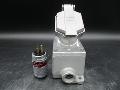 CROUSE HINDS ENRC21201 & ENP5201 20A EXPLOSION PROOF RECEPTACLE + PLUG SET 125V