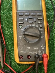 Fluke 289 True-RMS 1000V Logging Multimeter W/ Leads – Tested/Works Perfect