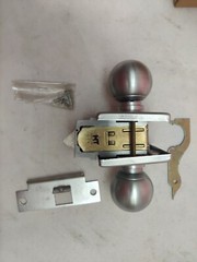 Yale Monolock 6201 CA 26D Satin Chrome Finish Door Knob Lock Dormitory Orb RH