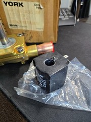 025-34585-000 York Controls Liquid Line Solenoid VALVE DANFOSS EVR18 NEW $ 389