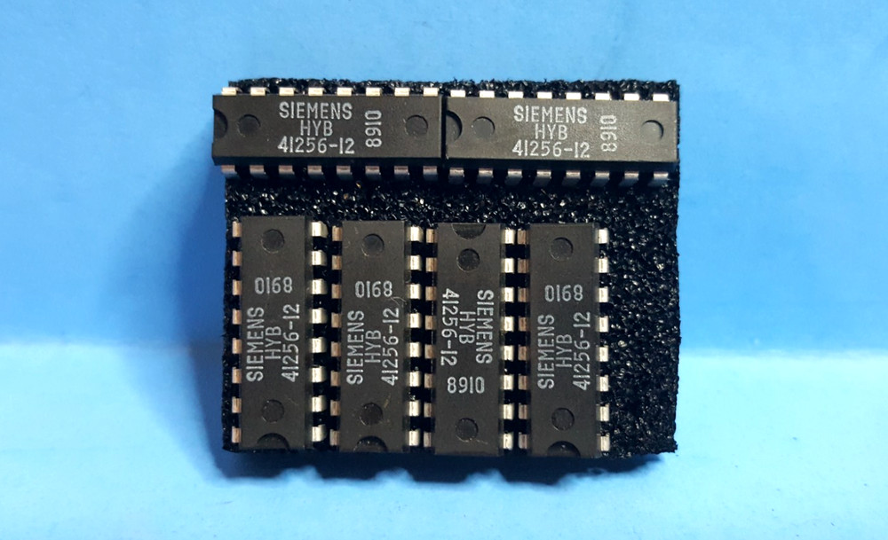 2Pcs- IC, 41256-12, DRAM, SIEMENS, 16PIN