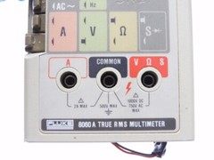 FLUKE 8060A 1000VDC 2A (AS PICTURED) UNMP