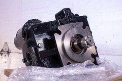 Eaton 5423-890 VARIABLE Hydraulic PUMP CW