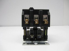 Contactor Three (3) Pole 90 Amp 240 Volts Air Conditioning PC390C