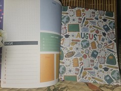 Creative Expert 17 Month BOUND Planner AUG 2026 -DEC 2027 Monthly/Weekly NEW