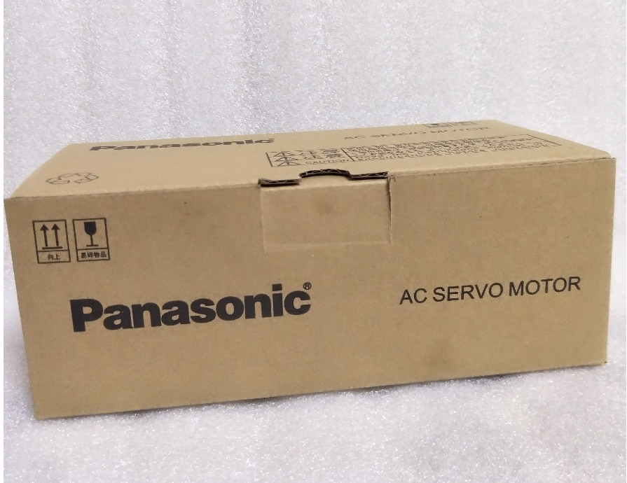 New Panasonic MSMD012P1A servo motor via FedEx