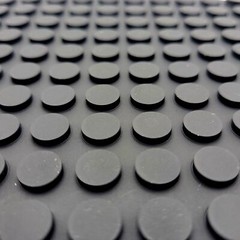 1/8″ Thick Round Stick on Rubber Bumper Feet Pads Spacer Lifters 7/16″ Wide Foot