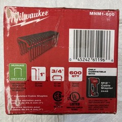 Milwaukee MNM1-600 Insulated Cable Staples 1 in x 3/4 in 14ga 600 Pack