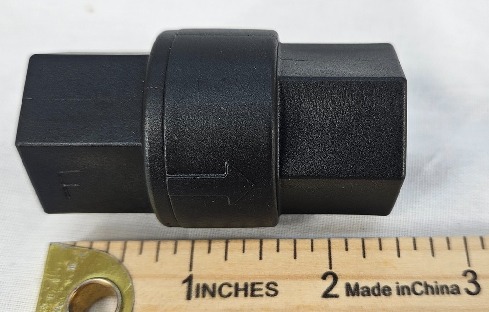 1/2″ FNPT x 1/2″ FNPT Polypropylene Check Valve FKM Seals Viton Black 0300366