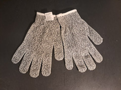 NoCry Premium Cut Resistant Gloves Small Size New 4X Stronger Than Leather