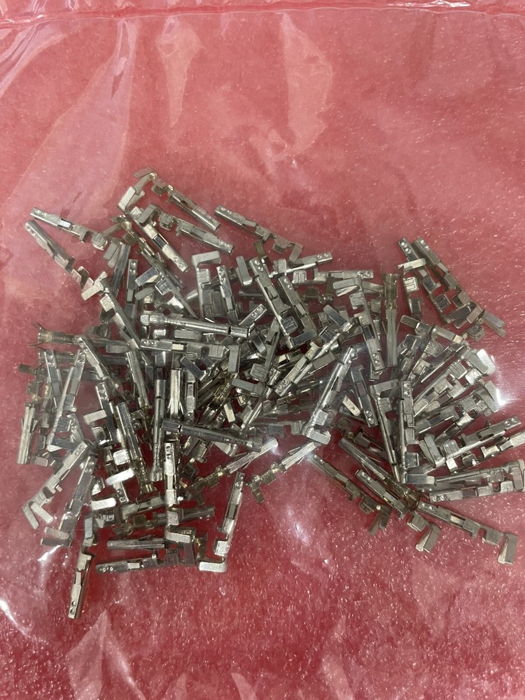 39-00-0039 24-18 AWG FEMALE CRIMP TERMINAL CONTACT MOLEX (LOT OF 50)