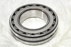 Nachi 22220EXQ W33 C3 Spherical Roller Bearing, Bore 100mm / 180mm OD