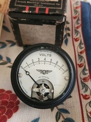VTG JEWELL NOS PANEL MOUNT VOLT METER RADIO INSTRUMENTS JEWELL ELECTRICAL #135