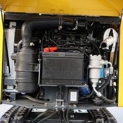 1.8TON Mini Excavator Kubota Engine Side Swing & Extendable Tracks 7 Attachments