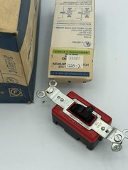 Circle F 3423 3-Way Toggle Switch 20A 120/277V AC Brown No-Klik Heavy Duty 10pk