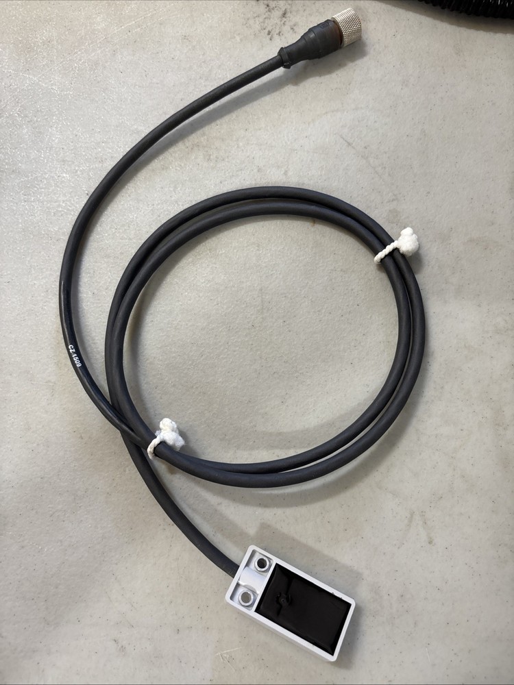 NEW!! BALLUFF BIS0066 ELECTRONIC IDENTIFICATION SYSTEM BIS READ/WRITE HEADS