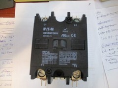 Eaton C25GNF290H Definite Purpose Contactor 2P 90A 600V, 277V Coil New in Box