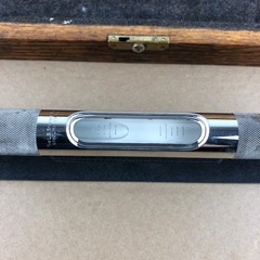 The L.S. Starrett Co. 12″ Precision Machinist Level 98-12 With Wood Box Case OLD