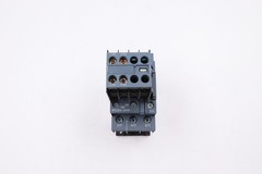 SIEMENS 3RT2025-1AP04 MADE IN GERMANY